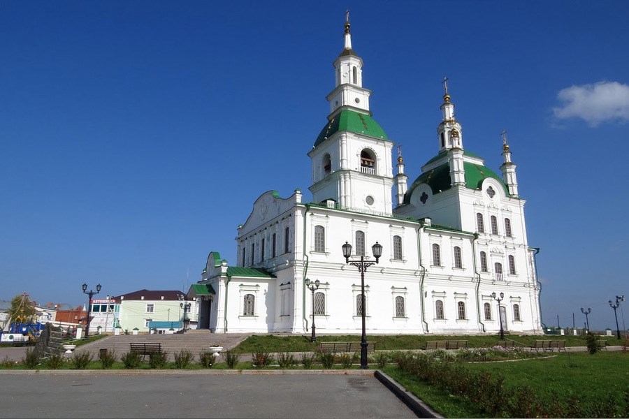 Агентство недвижимости «Этажи» в Ялуторовске: ваш надёжный партнёр в мире недвижимости